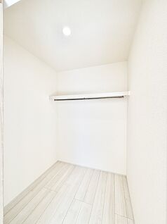 ウォークインクローゼット