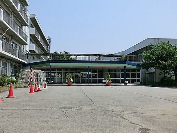 新座市立第三中学校(約1,240m・徒歩16分)