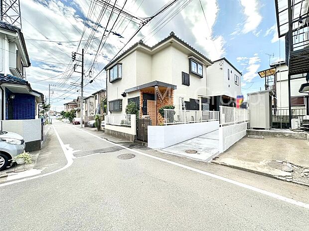 【前面道路含む現地写真】前面道路はきちんと整備されています  