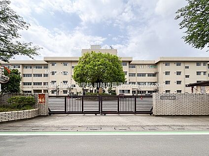 川越市立砂中学校 620m