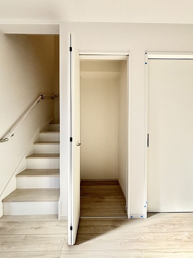 【収納】物が多くなりがちなリビングにうれしい収納