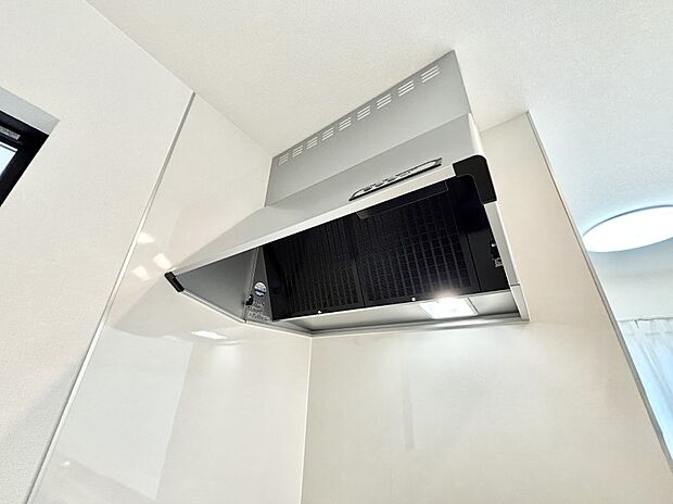 【レンジフード】基本的なお手入れはフィルターのみ！お手入れのしやすさも魅力です。