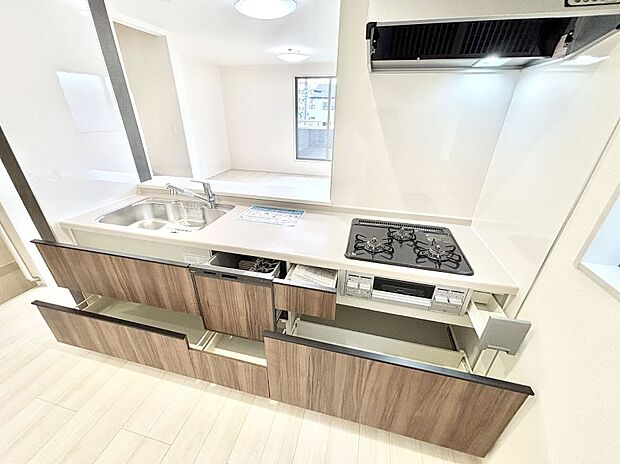 【スライド収納】使いやすさを優先したスライド式収納タイプ！