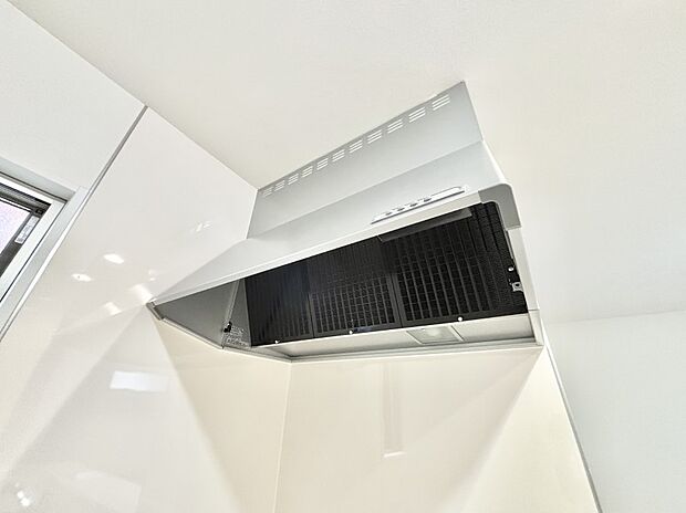 【レンジフード】基本的なお手入れはフィルターのみ！お手入れのしやすさも魅力です。