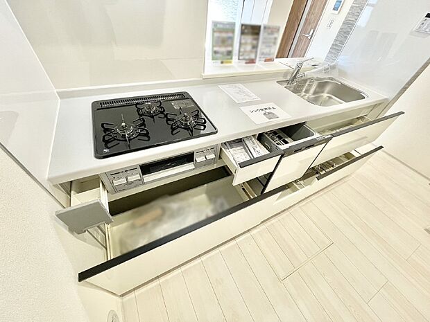 【スライド収納】使いやすさを優先したスライド式収納タイプ!