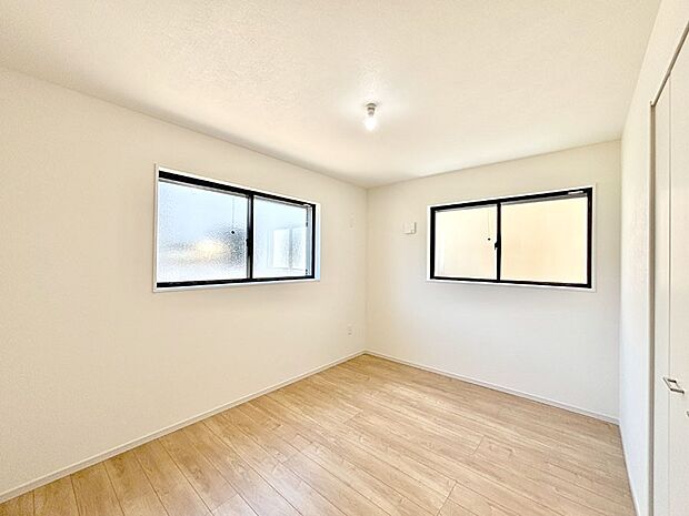【子供部屋】「無料オンライン相談」受付中！自然光が取り入れられるのでお子様のお部屋にも！