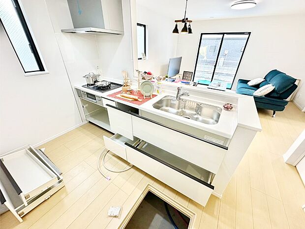 【スライド収納】使いやすさを優先したスライド式収納タイプ!