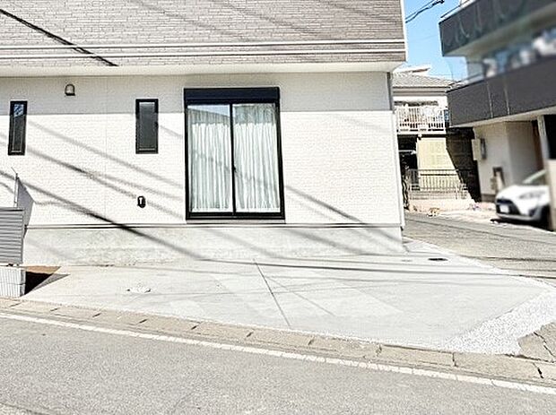 【駐車場】生活に欠かせない駐車スペース。