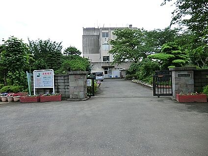 志木市立宗岡第二中学校 1440m