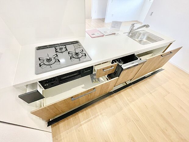 【スライド収納】使いやすさを優先したスライド式収納タイプ！