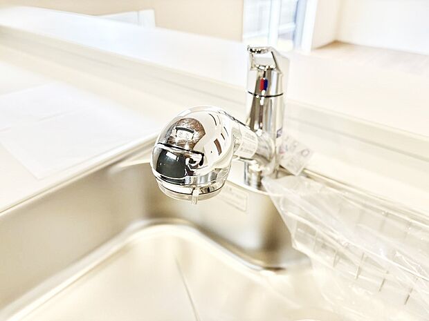 【蛇口一体型浄水器】「無料オンライン相談」受付中！一つの水栓で水道水と浄水を使い分け。
