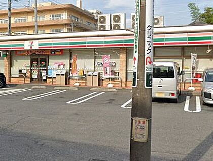 セブン-イレブン 川口上青木５丁目店 700m(9分)