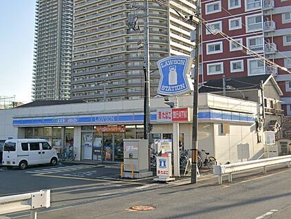 ローソン 川口元郷二丁目店 500m(7分)