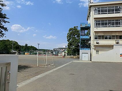 東村山市立化成小学校 770m