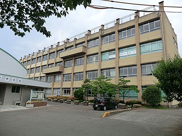 川越市立大東中学校(約1,100m)