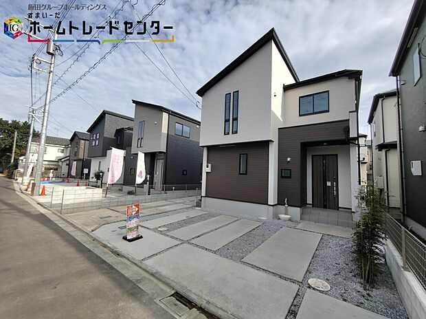 ひとたび扉を開けばそこに待っているのは上質な空間とマイホームでの新生活をイメージさせる優雅なひととき。「この家なら…」ではなく「ここに住みたい♪」と思う感動をお届けいたします。