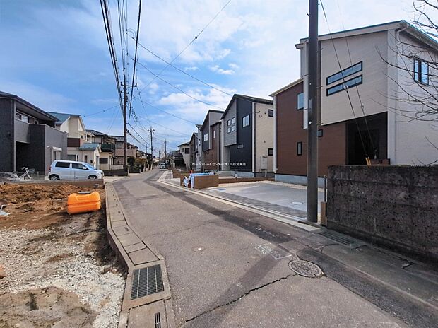 ひとたび扉を開けばそこに待っているのは上質な空間とマイホームでの新生活をイメージさせる優雅なひととき。「この家なら…」ではなく「ここに住みたい♪」と思う感動をお届けいたします。