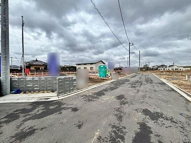 ひとたび扉を開けばそこに待っているのは上質な空間とマイホームでの新生活をイメージさせる優雅なひととき。「この家なら…」ではなく「ここに住みたい♪」と思う感動をお届けいたします。