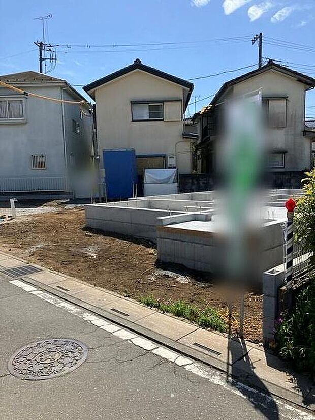 住宅性能評価で耐震等級３（最高等級）を取得！お客様を守る大切な住宅だからこそ、第三者の検査を受けて安心して住んでいただける住宅をご案内させて頂きます。その頑丈さを、ぜひ現地にてご体感くださいませ。