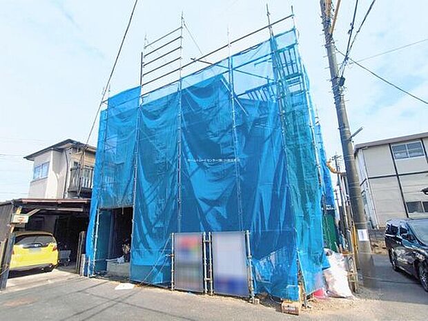 【現地外観写真】住宅性能評価で耐震等級3(最高等級)を取得!お客様を守る大切な住宅だからこそ、第三者の検査を受けて安心して住んでいただける住宅をご案内させて頂きます。その頑丈さを、ぜひ現地にてご体感くださいませ。