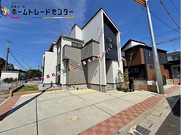 【現地外観写真】住宅性能評価で耐震等級３（最高等級）を取得！お客様を守る大切な住宅だからこそ、第三者の検査を受けて安心して住んでいただける住宅をご案内させて頂きます。その頑丈さを、ぜひ現地にてご体感くださいませ。