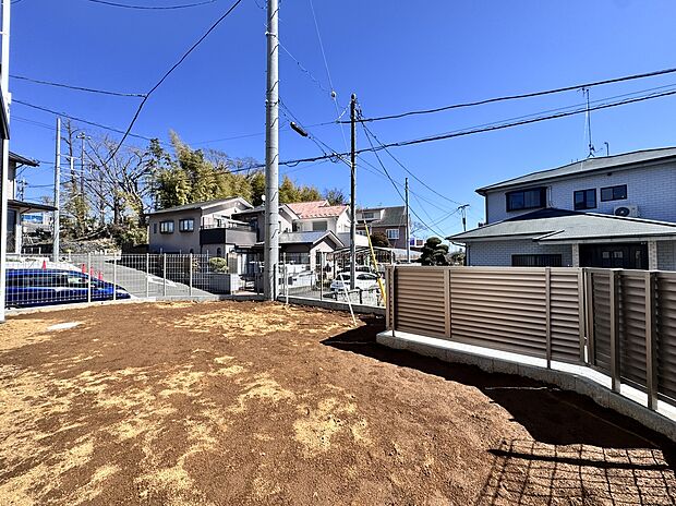 お子様のプール遊びやペットのドッグランにも最適です。