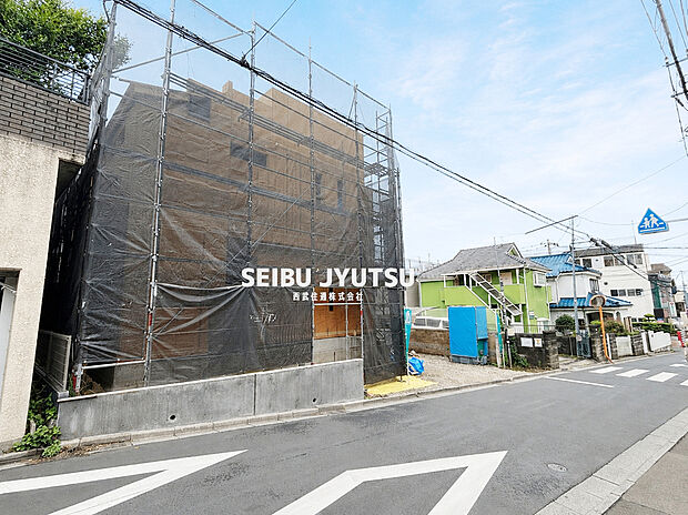 【広々した前面道路】販売現地（2026年6月撮影）