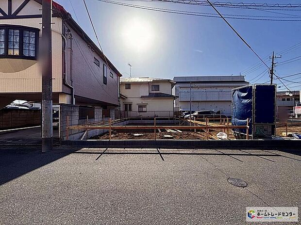 京成松戸線「松戸新田」駅まで徒歩1分!!資料送付・ご見学即対応!ご不明点等、スタッフがしっかりと説明させていただきますので、安心して現地をご覧ください♪