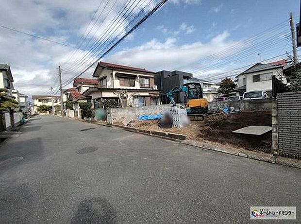 一戸建ての大きなメリットは、「自分の土地」を自由に使えること。好きなペットが飼えるほか、ガーデニングやＤＩＹ、車やバイクの手入れなど様々な趣味を楽しめます♪