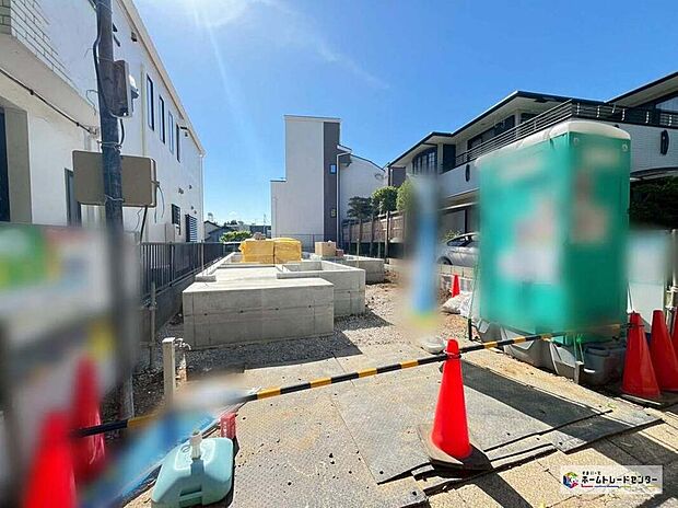 一戸建ての大きなメリットは、「自分の土地」を自由に使えること。好きなペットが飼えるほか、ガーデニングやDIY、車やバイクの手入れなど様々な趣味を楽しめます♪