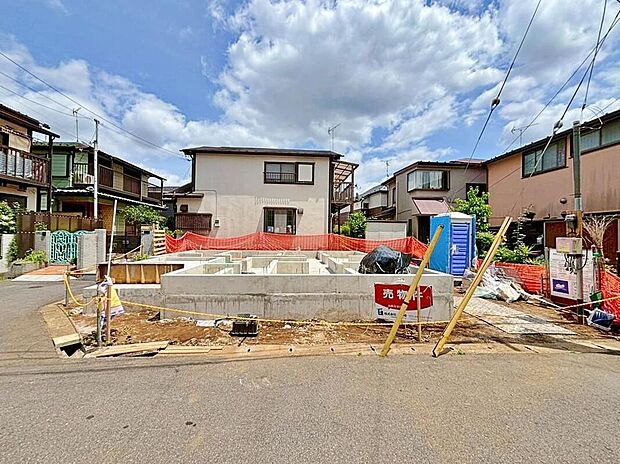 住環境良好な人気の低層住居専用地域に立地しております。守られた環境は、お子様との暮らしにもおすすめです。