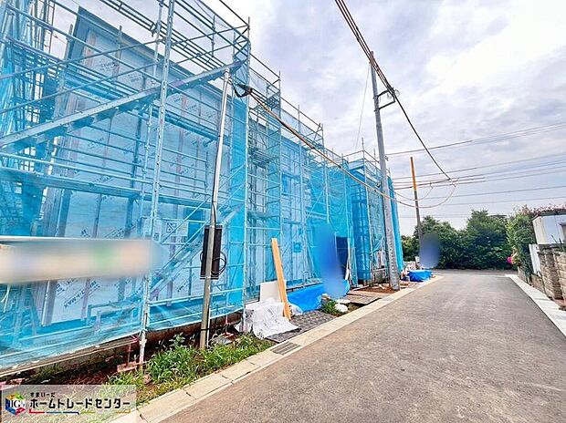 一戸建ての大きなメリットは、「自分の土地」を自由に使えること。好きなペットが飼えるほか、ガーデニングやDIY、車やバイクの手入れなど様々な趣味を楽しめます♪