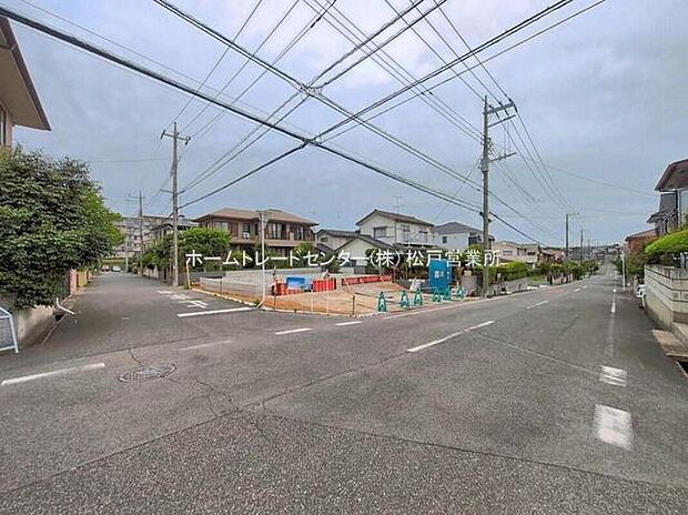 平日・お仕事帰りなど、いつでも現地ご案内致します!
お気軽にお問い合わせ下さい♪