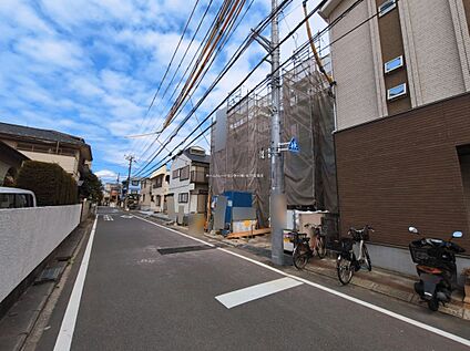 前面道路含む現地写真