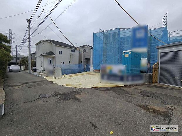 【前面道路含む現地写真】近くのスーパーや公園など、お住まいになってからの生活をイメージしやすいようにベテラン営業マンが詳しくご案内いたします！家族がいつも居心地よく住みやすい街で新生活をスタートさせてみませんか♪