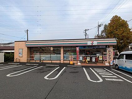 セブンイレブン松戸西馬橋2丁目店 57m(徒歩1分)