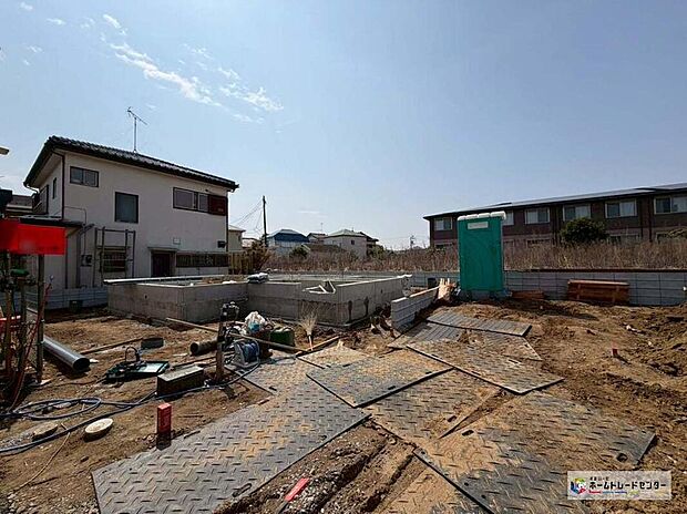 【現地外観写真】☆2号棟☆
当日のご見学予約も承ります。同じものは２つとない「夢のマイホーム」との出会いが待っているかもしれません！