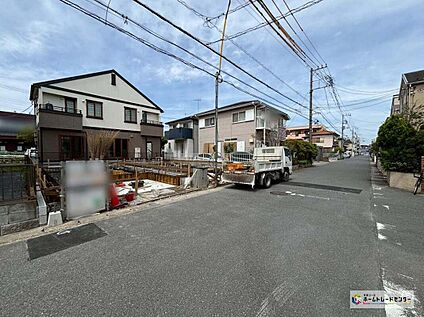 前面道路含む現地写真