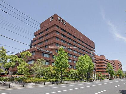 順天堂大学医学部附属浦安病院 1500m(徒歩19分)