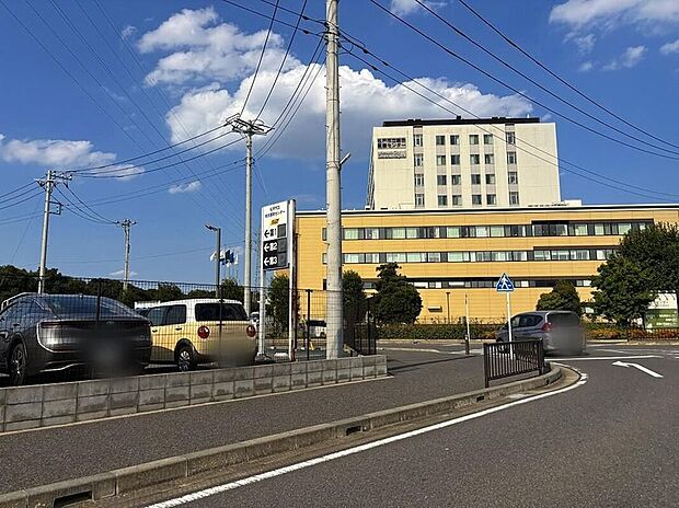 松戸市立総合医療センター（約932m）