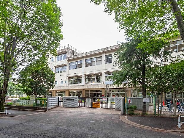 松戸市立牧野原小学校（約650m）