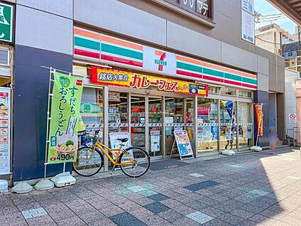 セブンイレブン松戸五香駅西口店 400m(徒歩5分)