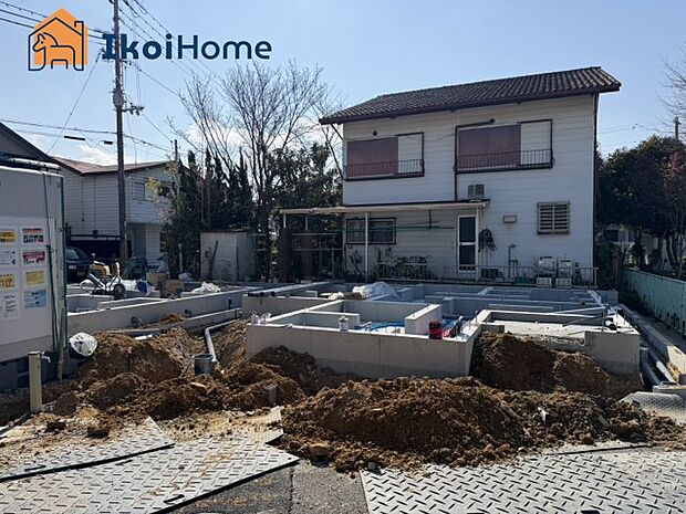 ●年中無休:当日予約可●前面道路●北側広く幅員約6mございますのでお車の出し入れも安心です。