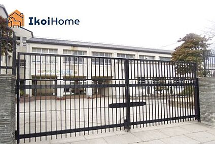 伊川谷小学校 徒歩608m