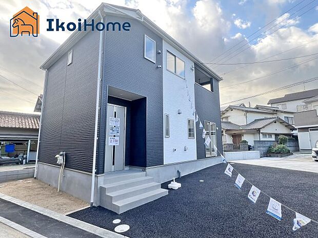 【外観】●資料・カタログのご請求無料●スーパーやコンビニ、飲食店、病院など徒歩圏内の施設も多々あります。