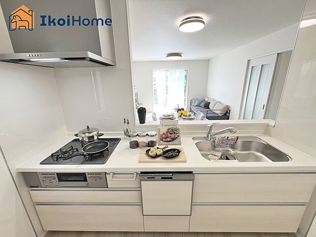 【コンロ】●施工事例●ガスコンロは高火力での調理も可能で、調理器具を選ばなくてもいいので便利です。