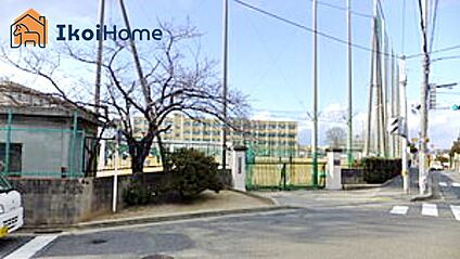 岩岡中学校 徒歩951m
