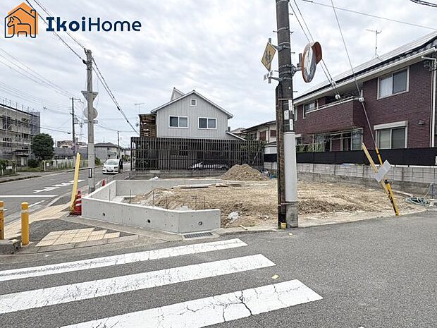 【外観】●年中無休：当日予約可●３LDKの間取りです！全室洋室！収納全室完備！バルコニーは広々しております♪