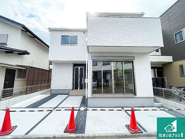 安心の10年保証！外観を美しく保ち、雨水で汚れを落とします！気になることがありましたら、お気軽にお問い合わせください！