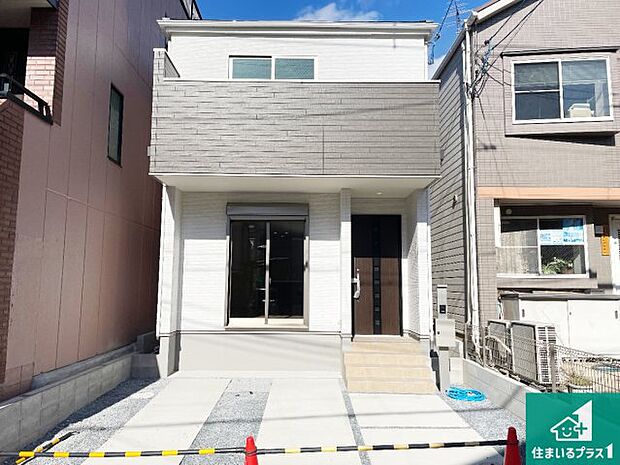 安心の10年保証！外観を美しく保ち、雨水で汚れを落とします！気になることがありましたら、お気軽にお問い合わせください！